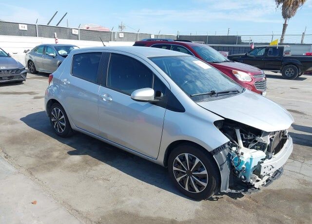 2015 TOYOTA Yaris