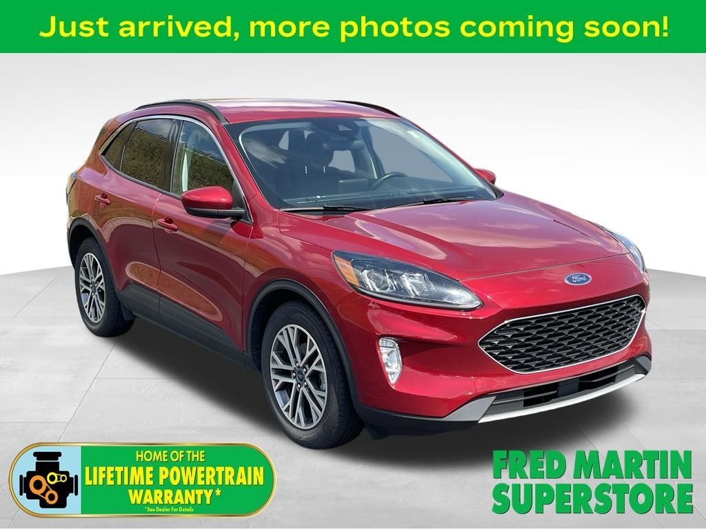 2021 FORD Escape