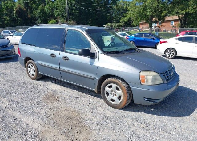 2004 FORD Freestar