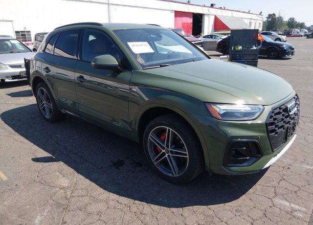2024 AUDI Q5 e
