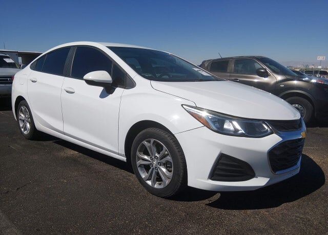 2019 CHEVROLET Cruze