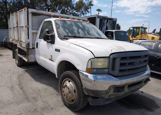 2004 FORD F-550