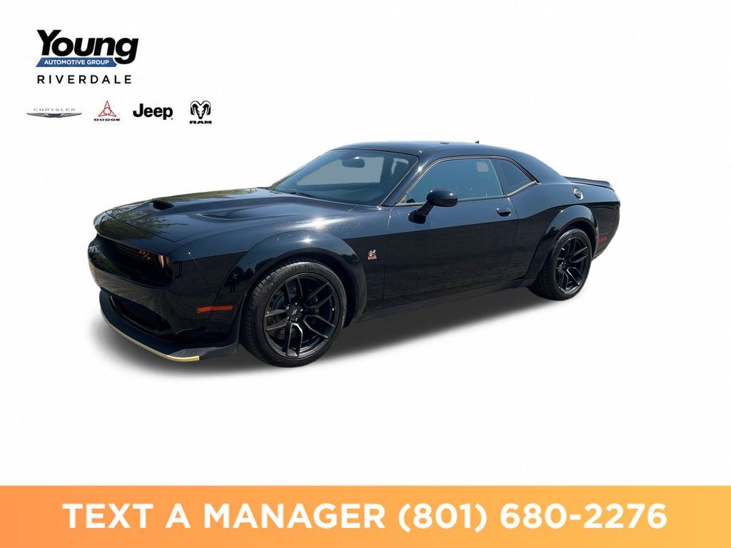 2021 DODGE Challenger