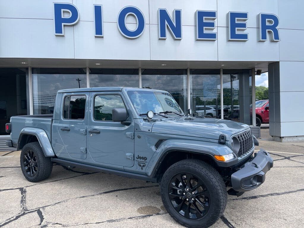 2024 JEEP Gladiator