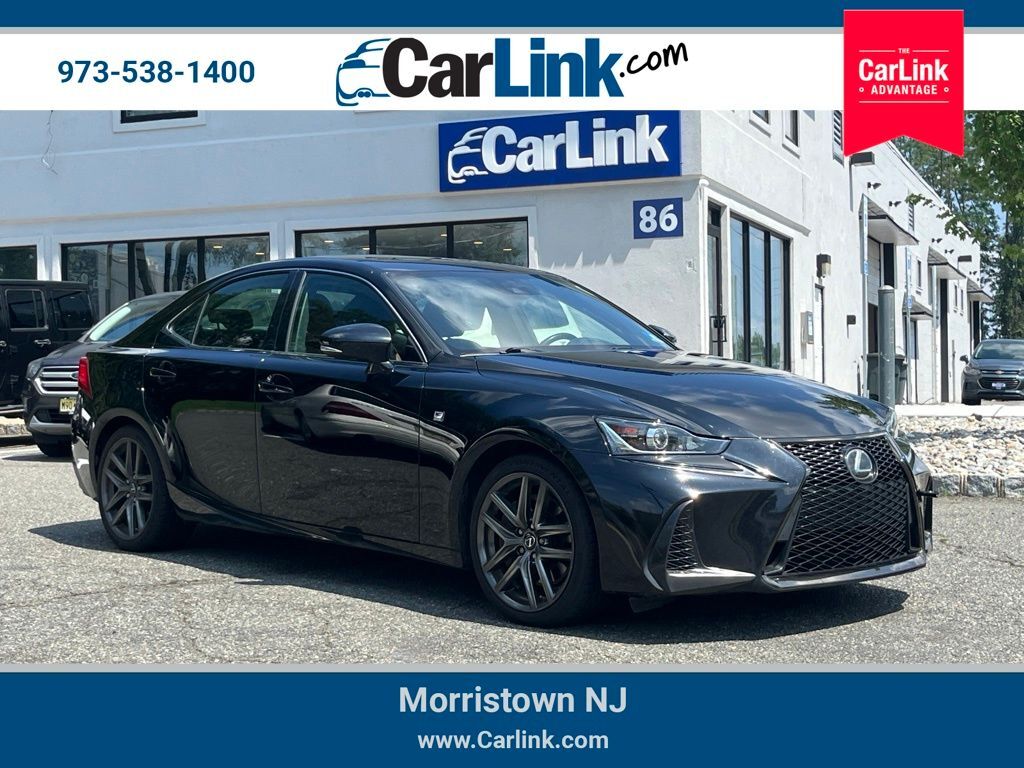 2017 LEXUS IS