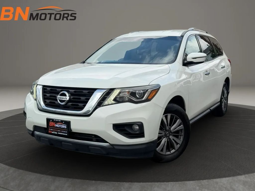 2018 NISSAN Pathfinder