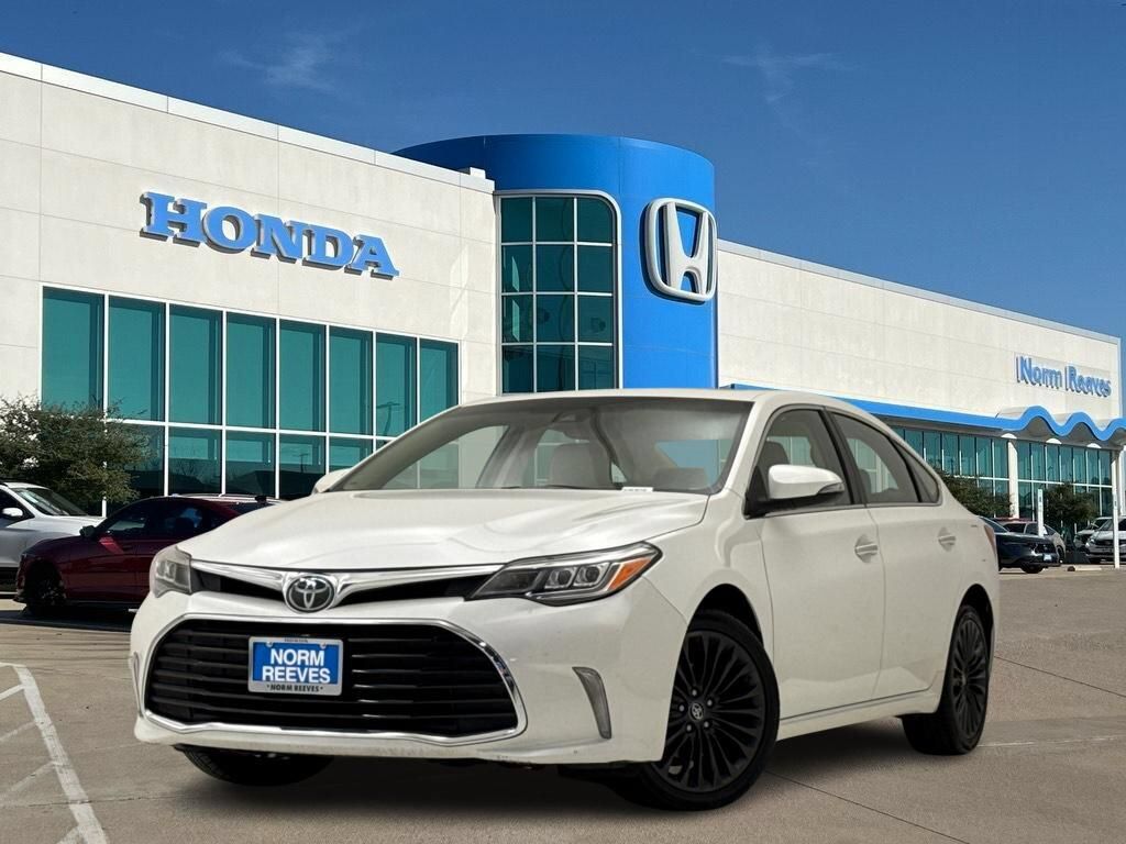 2017 TOYOTA Avalon