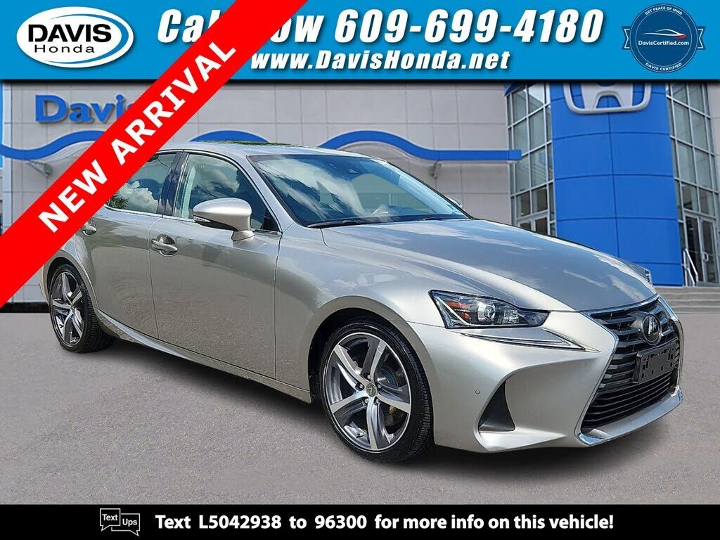2020 LEXUS IS
