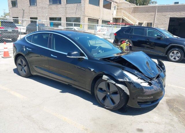 2018 TESLA Model 3