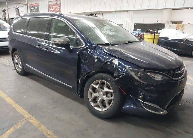 2019 CHRYSLER Pacifica