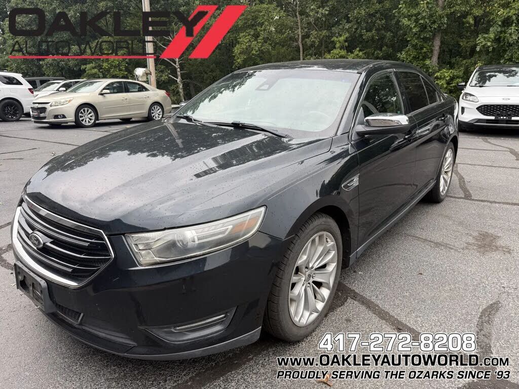 2014 FORD Taurus