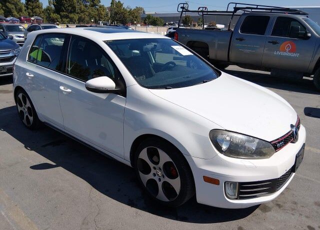 2011 VOLKSWAGEN GTI