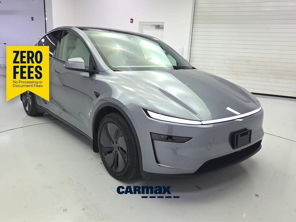 2026 TESLA Model Y