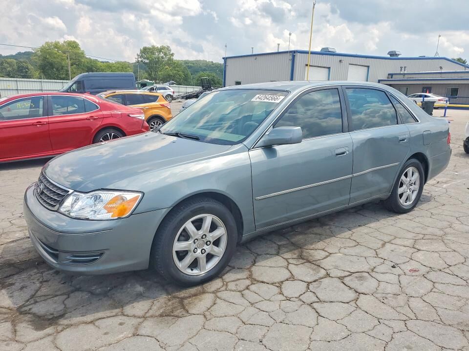 2004 TOYOTA Avalon
