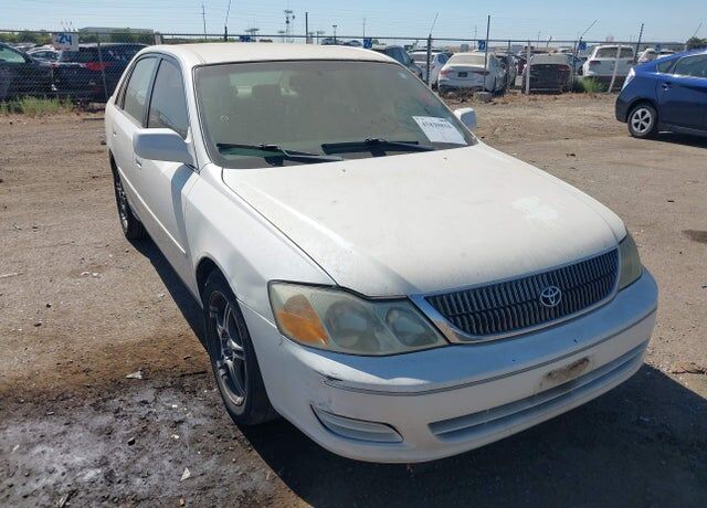 2002 TOYOTA Avalon