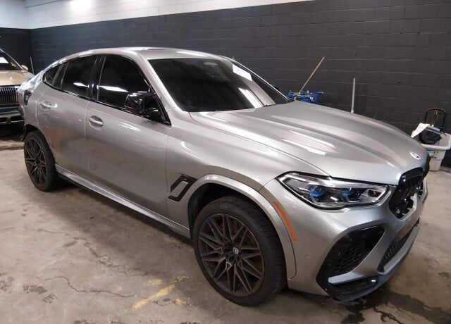 2022 BMW X6