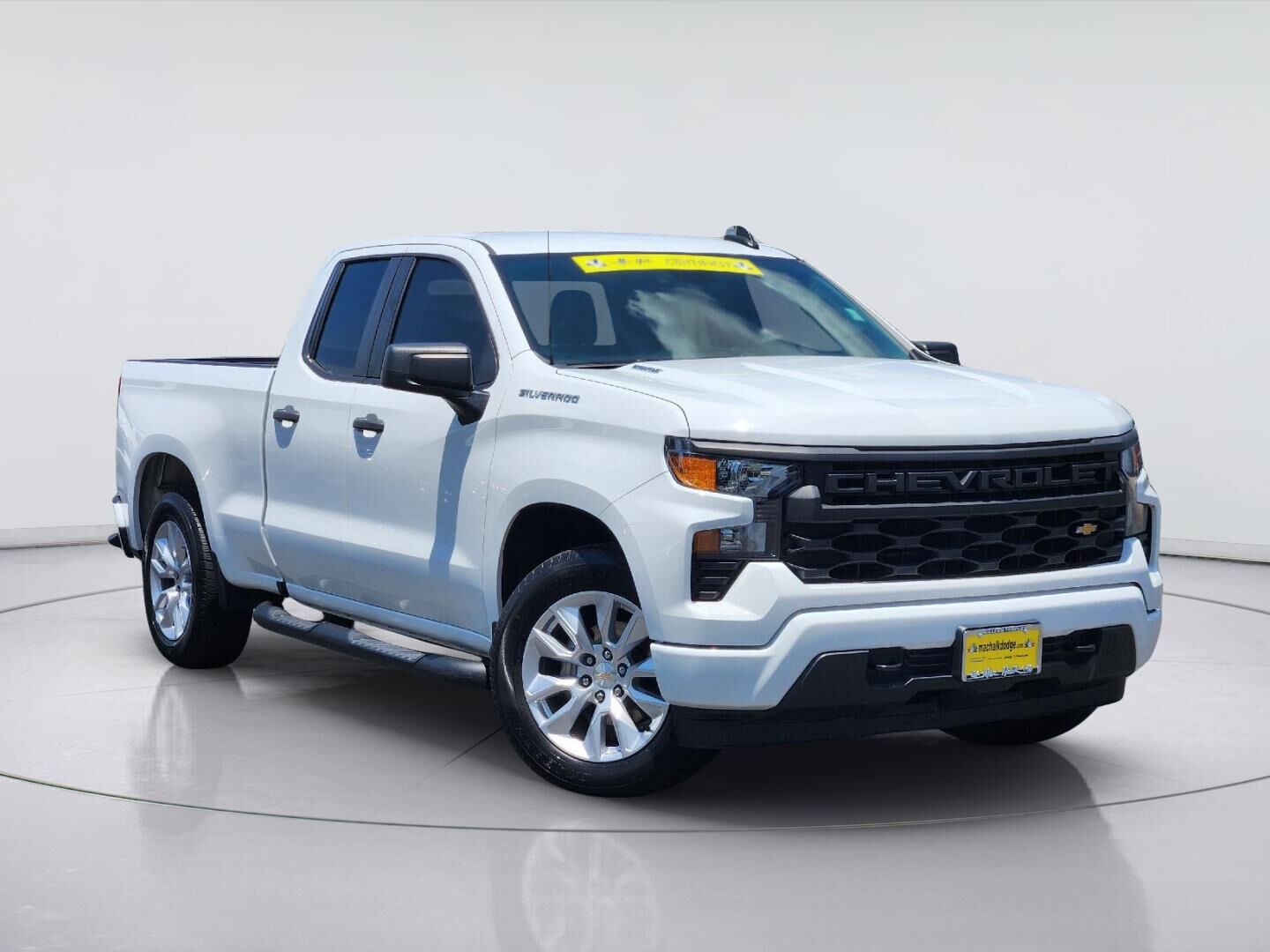 2024 CHEVROLET Silverado