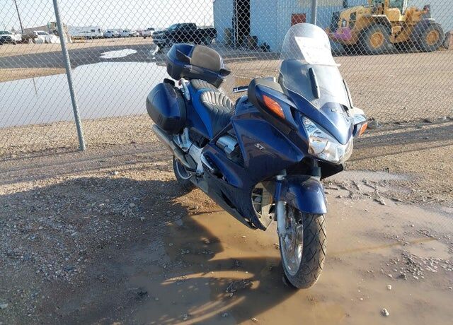2004 HONDA ST1300