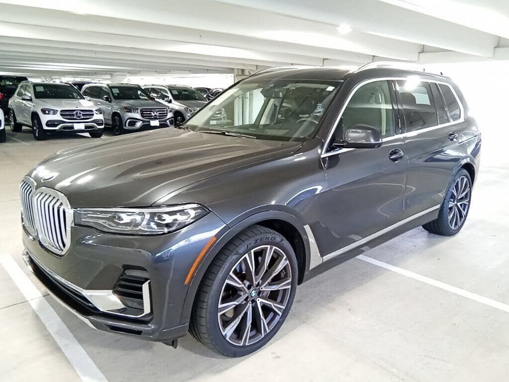 2021 BMW X7