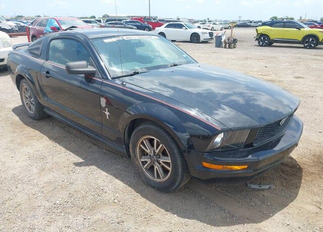 2005 FORD Mustang
