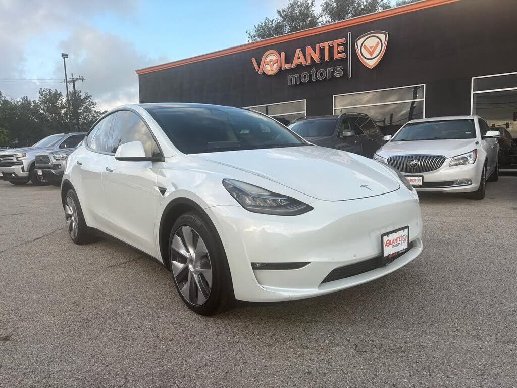 2021 TESLA Model Y