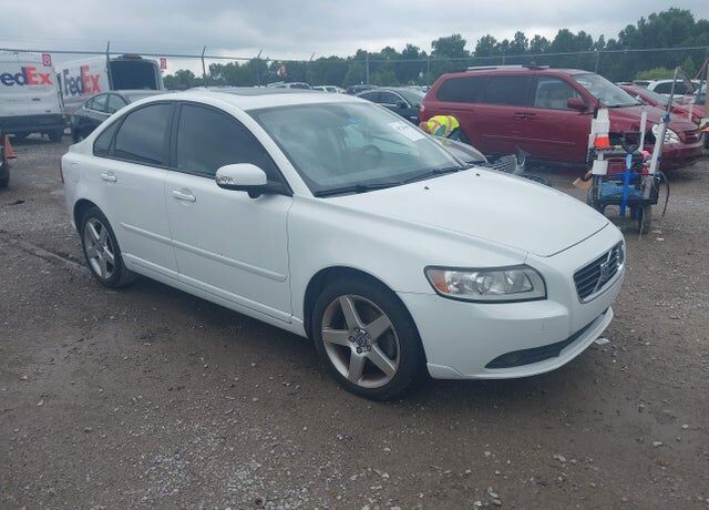 2008 VOLVO S40