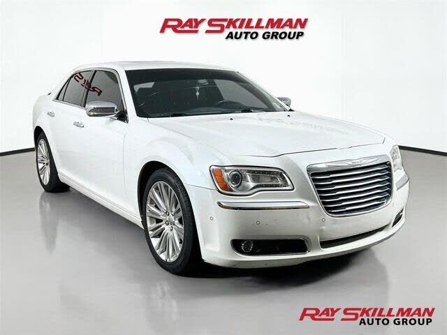2013 CHRYSLER 300
