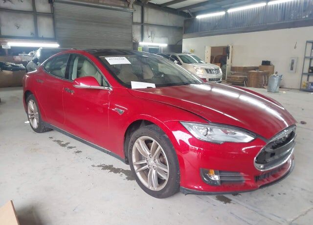 2013 TESLA Model S