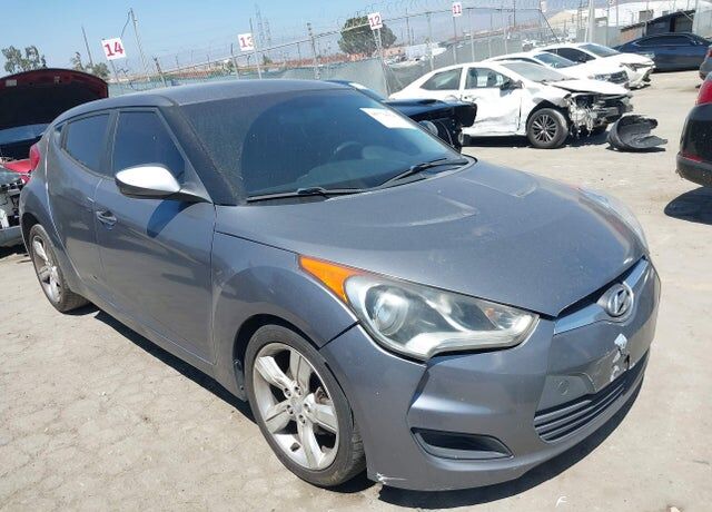 2014 HYUNDAI Veloster