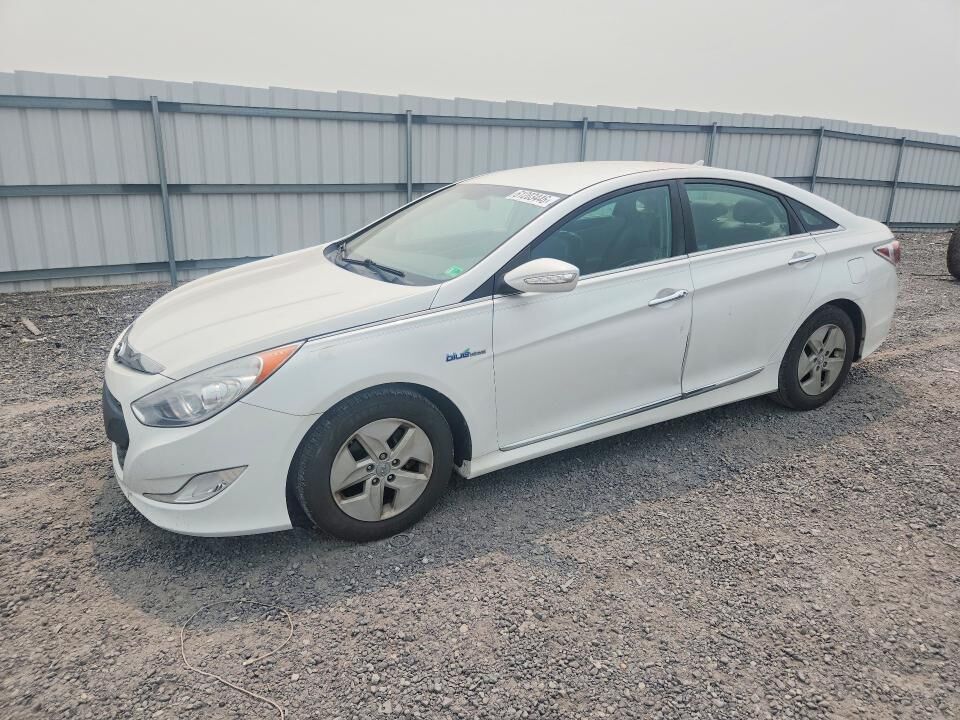 2011 HYUNDAI Sonata