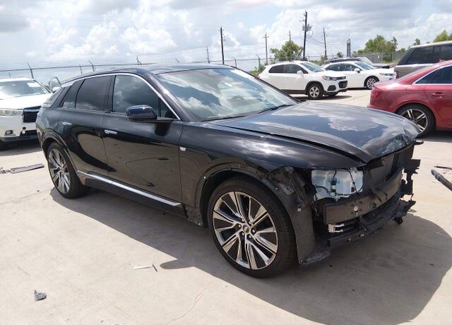 2023 CADILLAC Lyriq