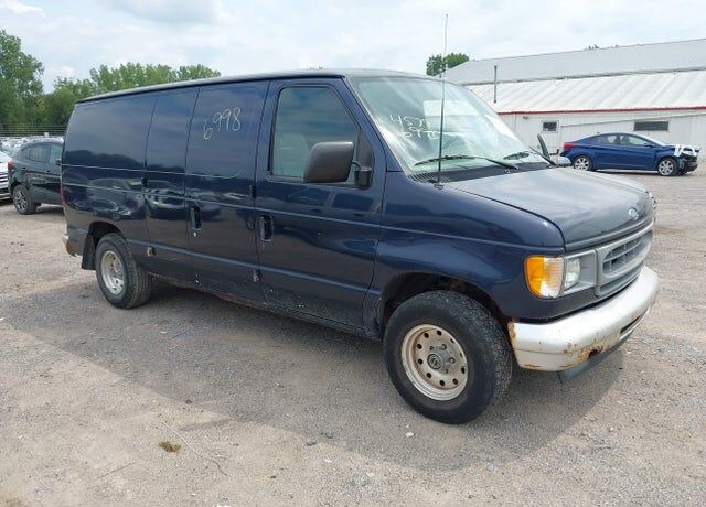 2001 FORD E-150