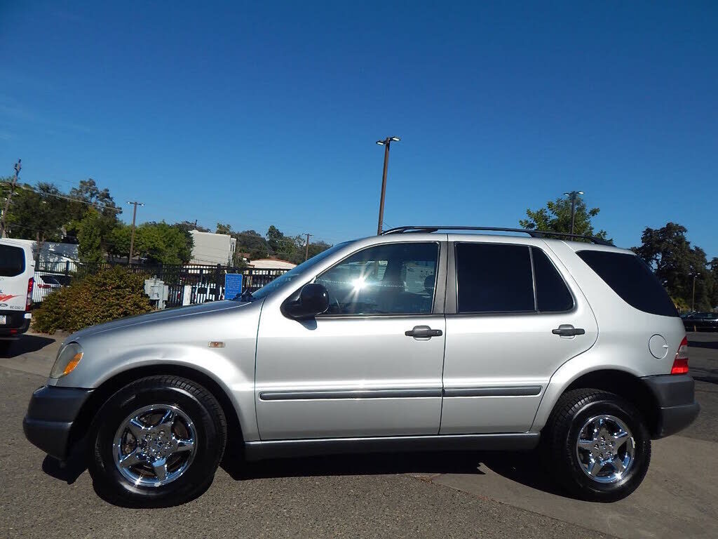 1998 MERCEDES-BENZ M-Class