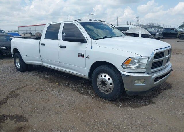 2012 DODGE Ram