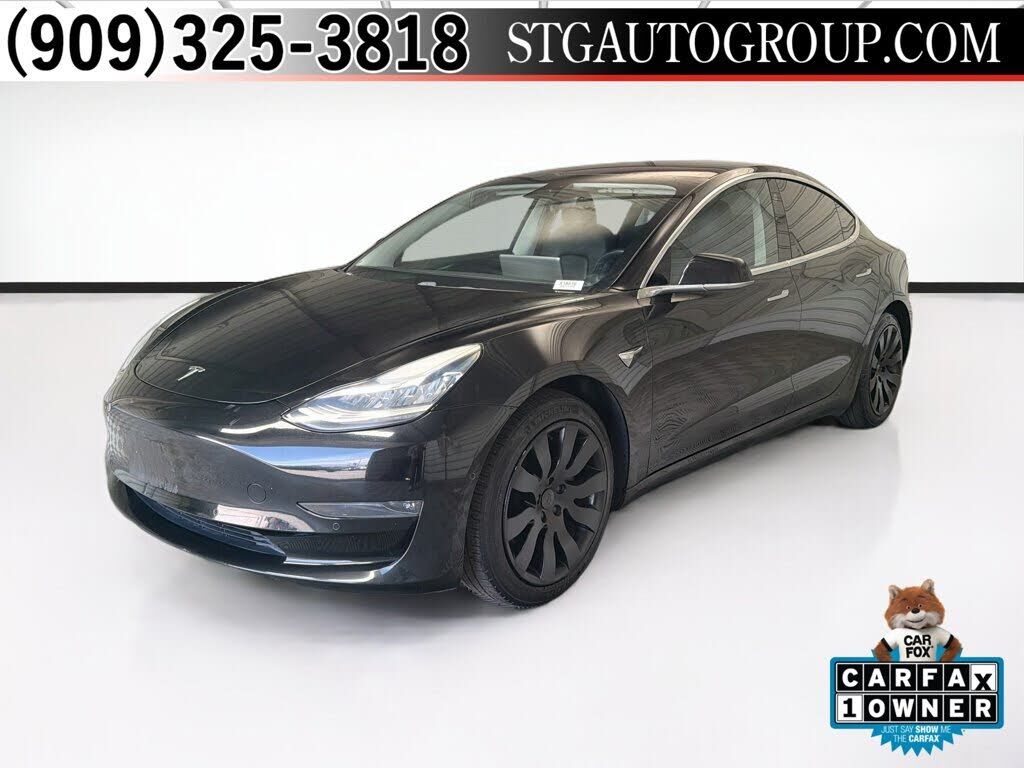 2018 TESLA Model 3