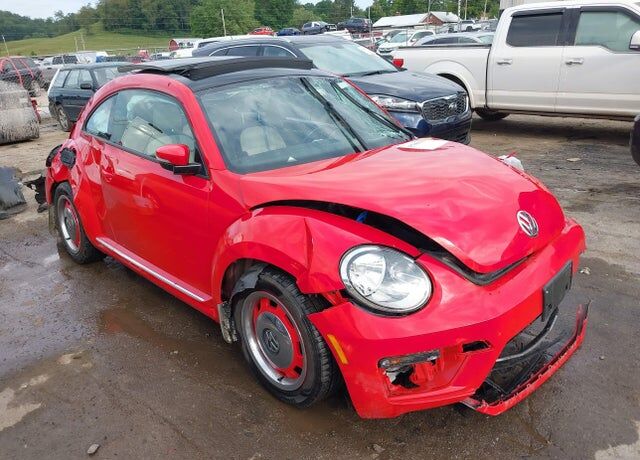 2018 VOLKSWAGEN Beetle