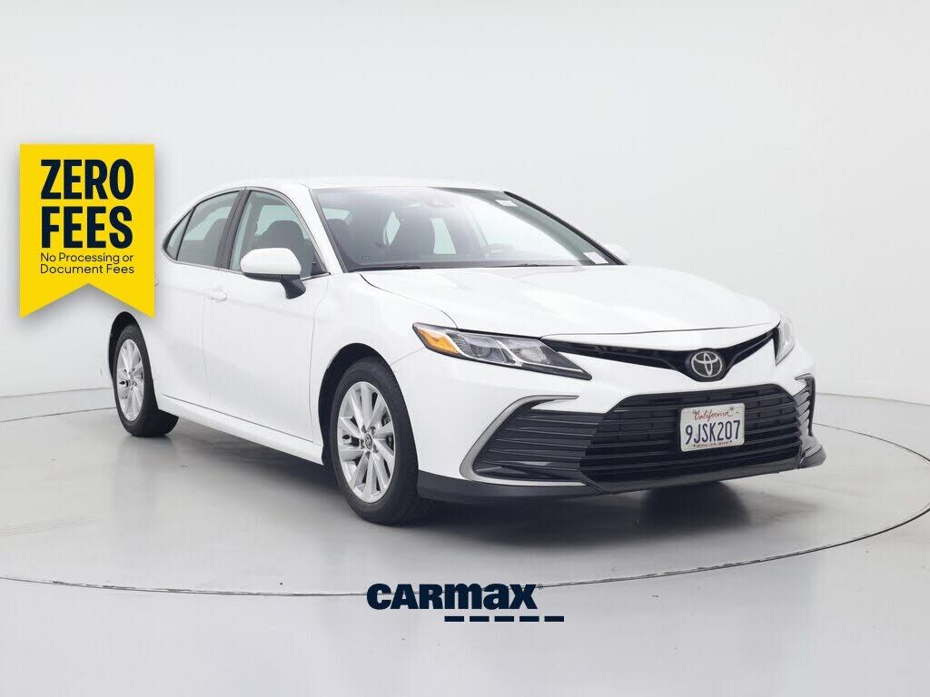 2024 TOYOTA Camry