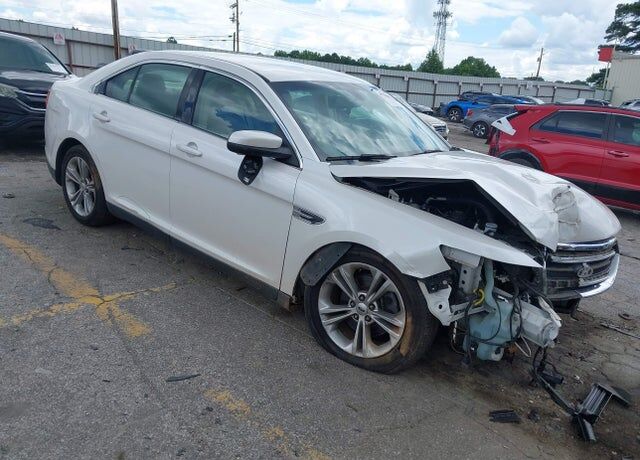 2014 FORD Taurus