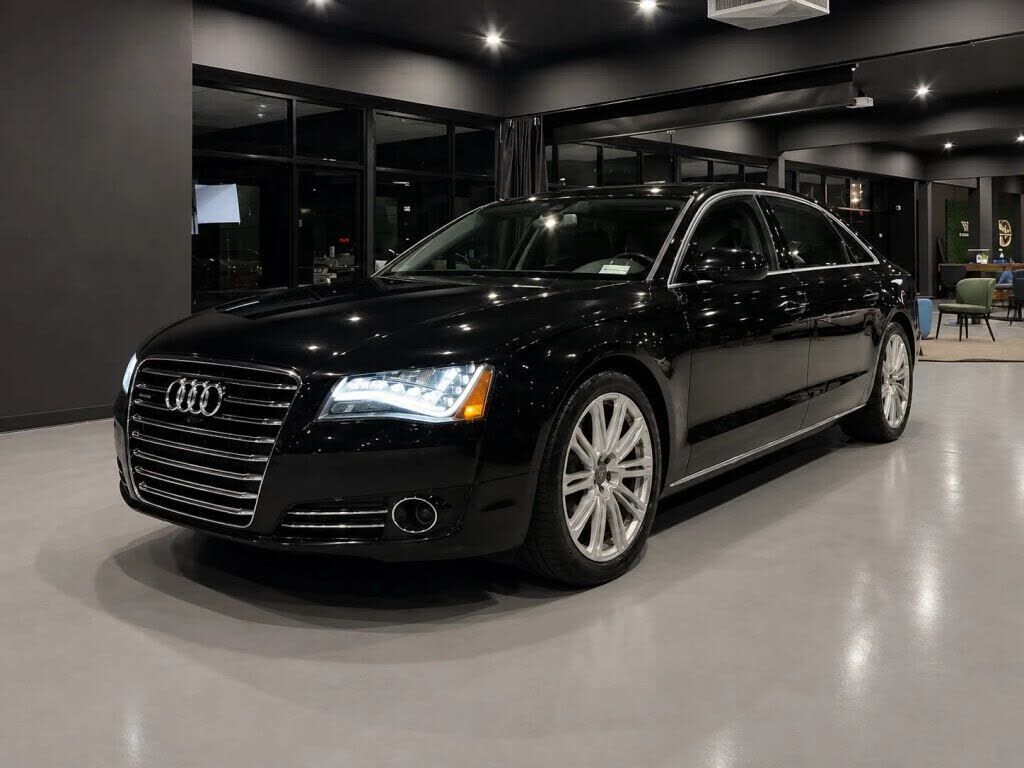 2014 AUDI A8