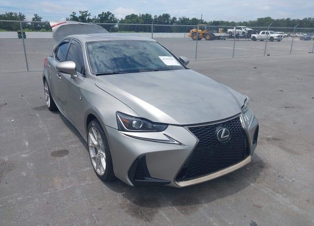 2017 LEXUS IS