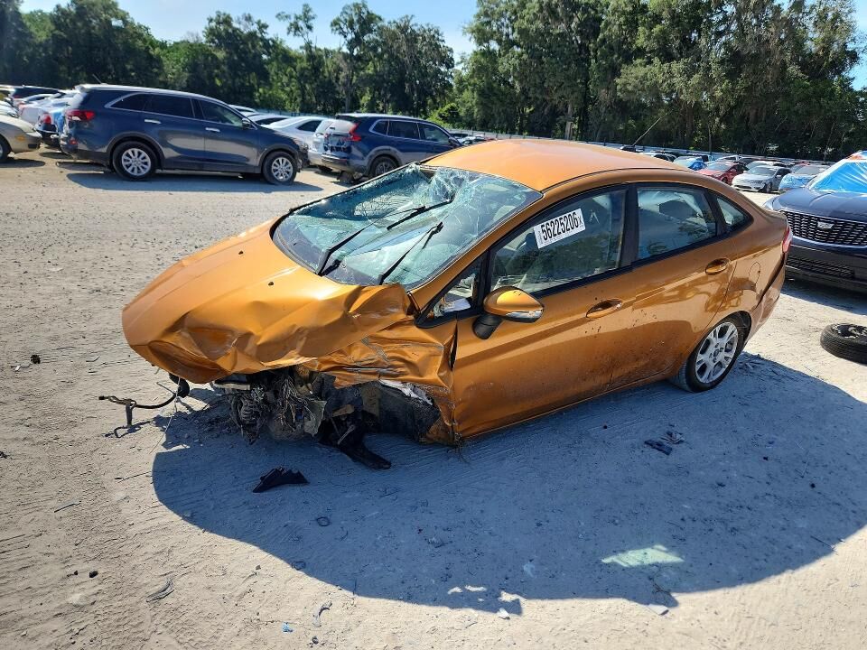 2016 FORD Fiesta