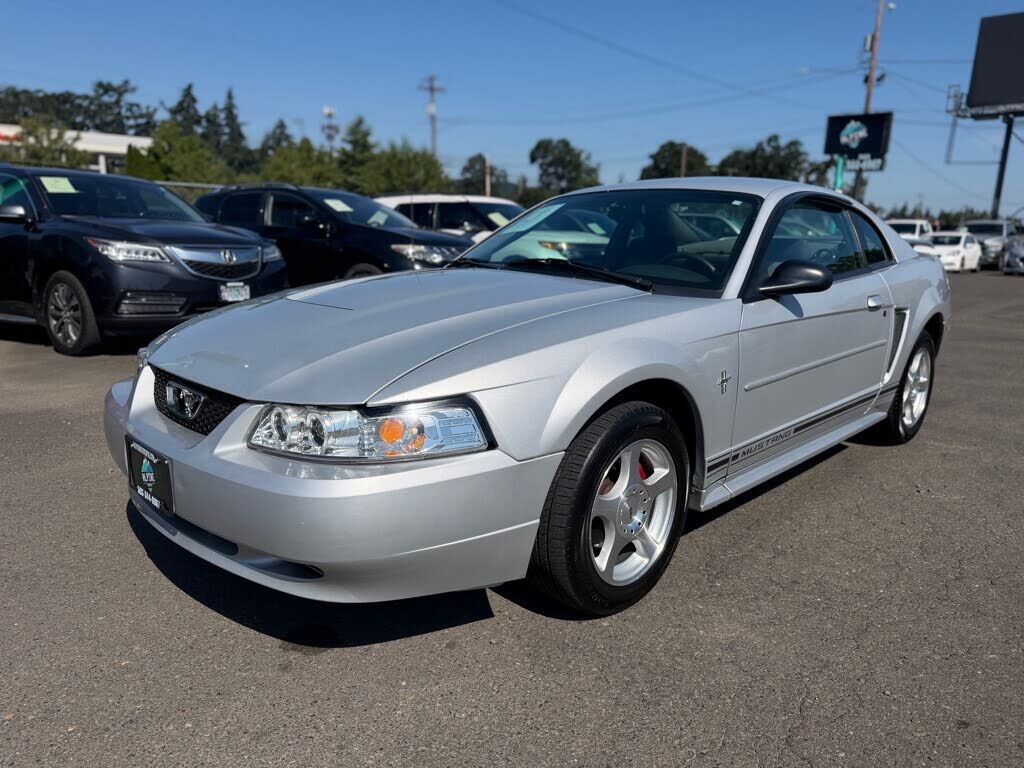 2003 FORD Mustang
