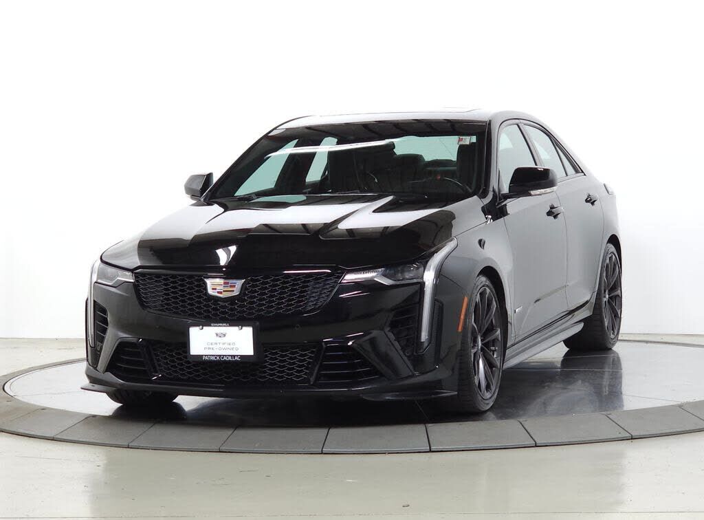 2023 CADILLAC CT4