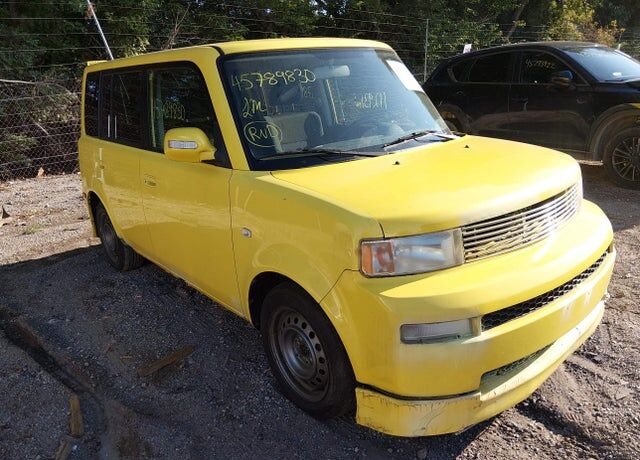 2005 TOYOTA SCION