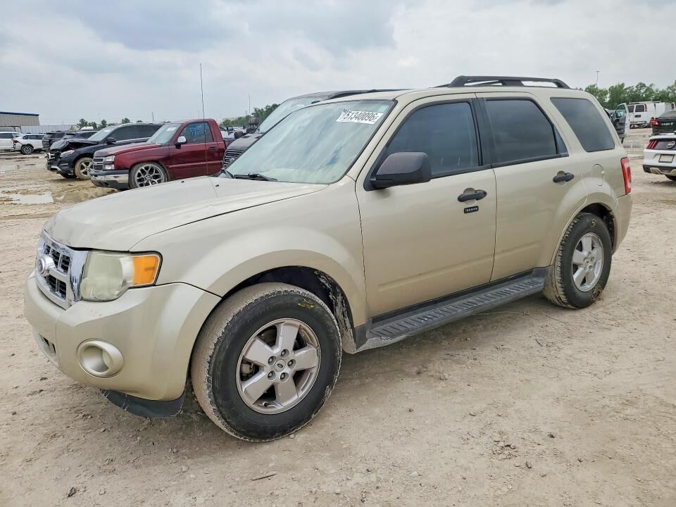 2011 FORD Escape
