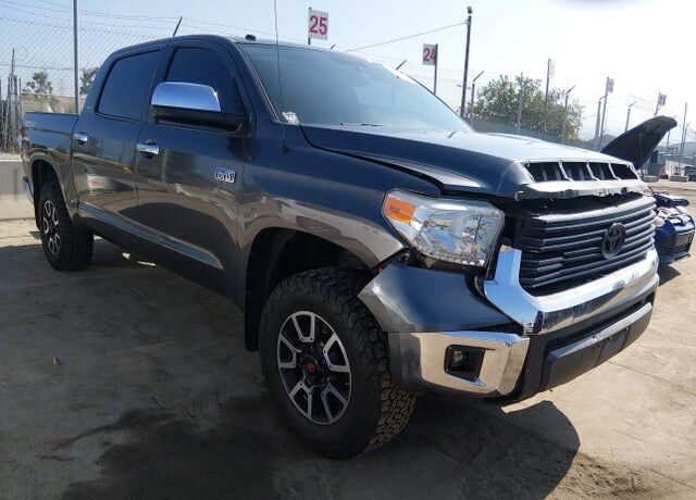 2014 TOYOTA Tundra