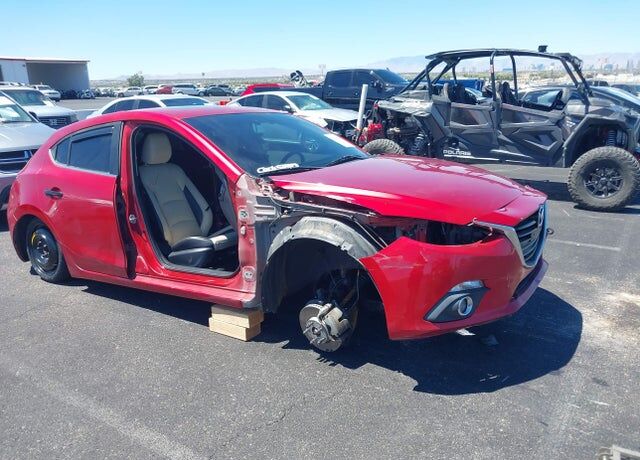 2015 MAZDA Mazda3