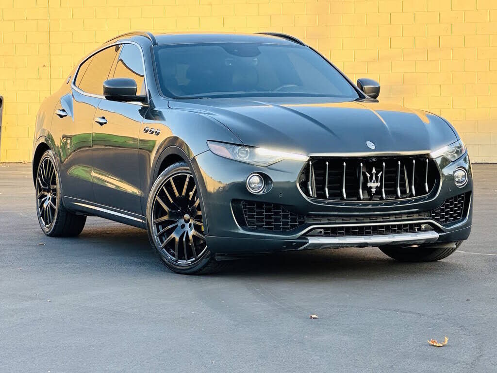 2017 MASERATI Levante