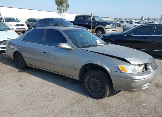 1998 TOYOTA Camry