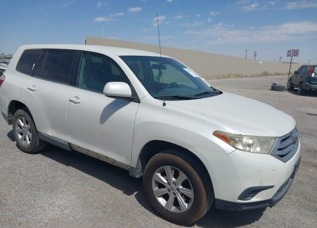2012 TOYOTA Highlander